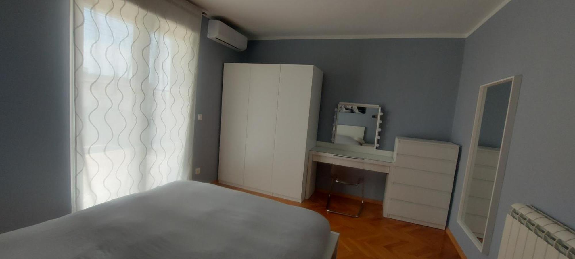 Rainbow Apartment Pula Luaran gambar